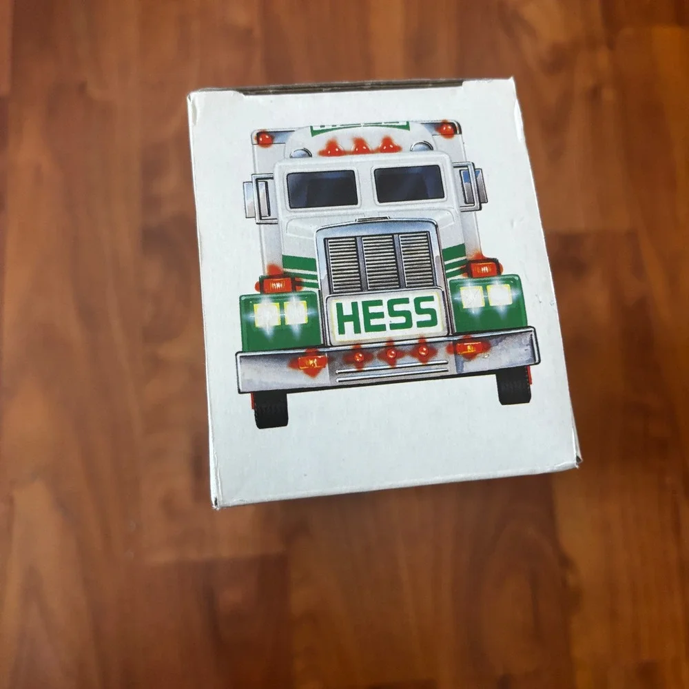1991 Hess Toy Truck‎ and Racer Vintage Collectible with Box Tested Works White